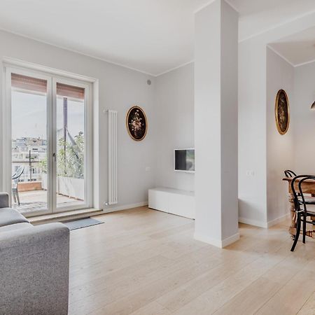 L'Attico Con Terrazza In Corso Francia Apartment Roma Exterior foto